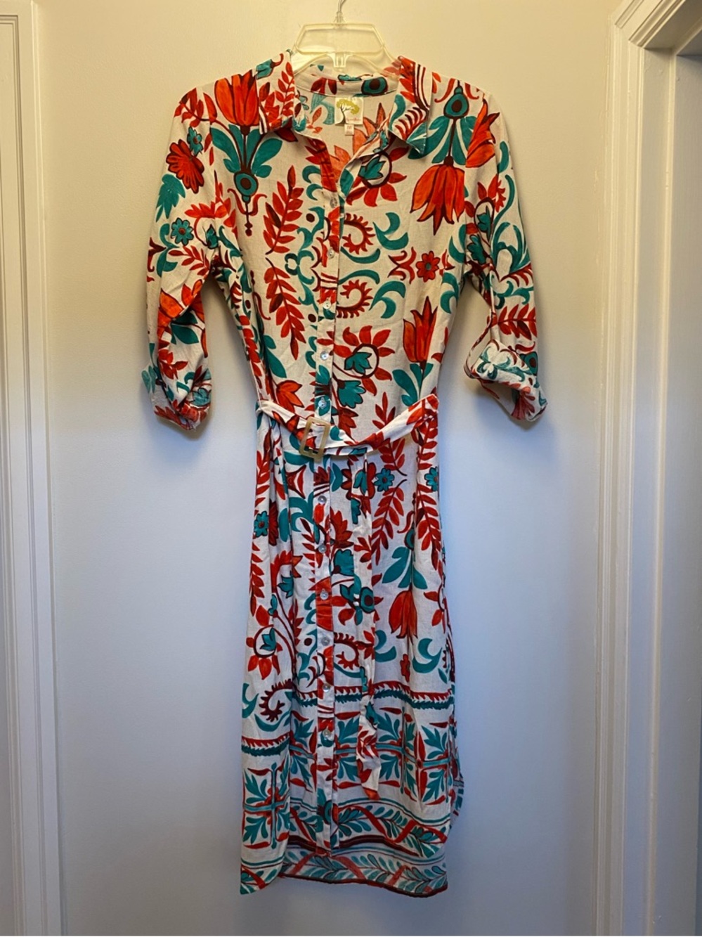 Beautiful fig and flower shirtdress